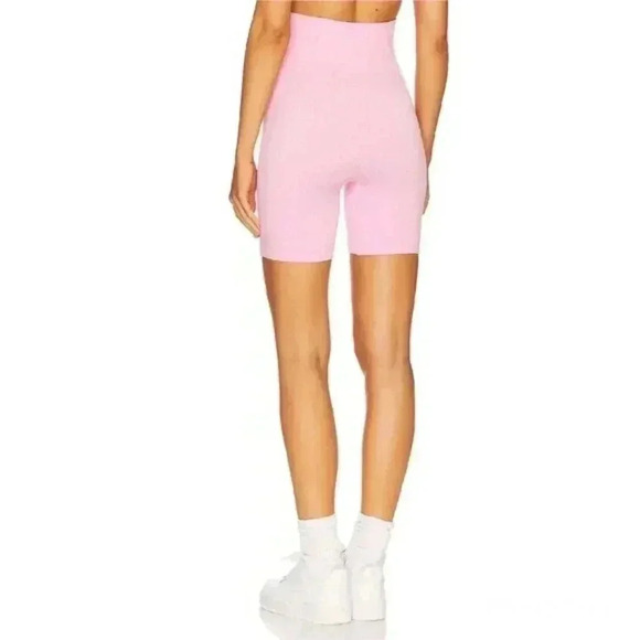 WeWoreWhat Seamless Biker Solid Pink Lilac - Picture 2 of 6